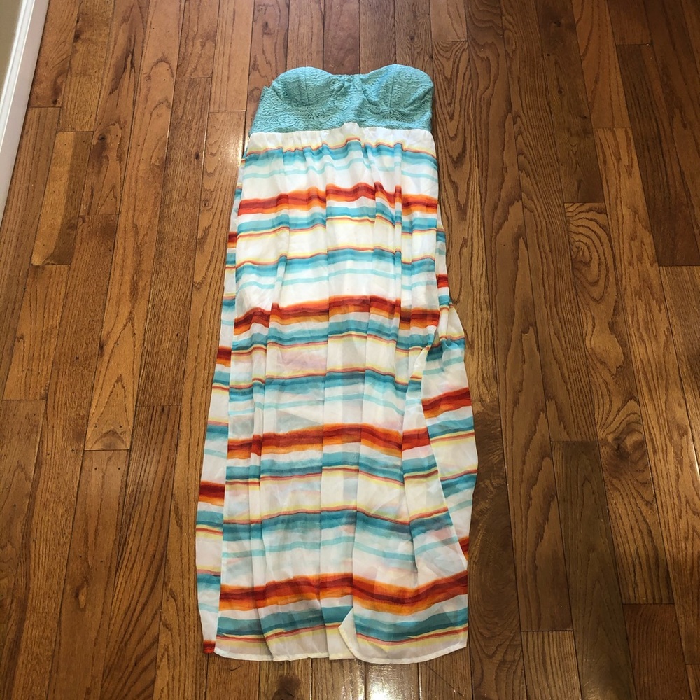 strapless dress